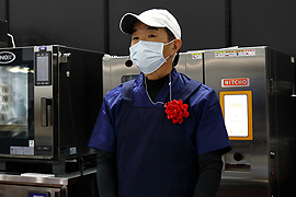 宮野鼻 治彦氏